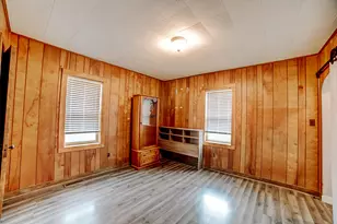 445 N 5th St, Sheldon, IL 60966 - Photo 25