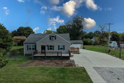 445 N 5th Street, Sheldon, IL 60966 - Photo 1