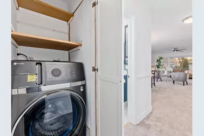 5018 Dobson Street, Skokie, IL 60077 - Photo 17