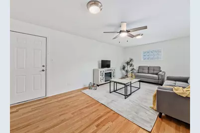5018 Dobson Street, Skokie, IL 60077 - Photo 13