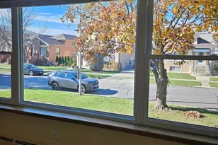 2617 N 74th Ct, Elmwood Park, IL 60707 - Photo 11