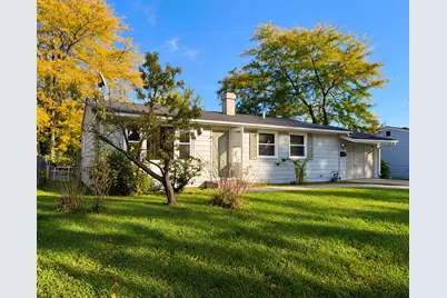 29 Alameda Drive, Carpentersville, IL 60110 - Photo 3