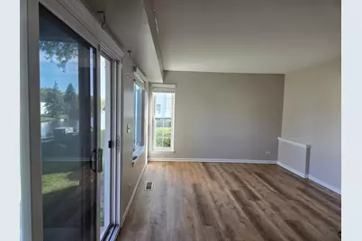 2649 S Embers Lane #B, Arlington Heights, IL 60005 - Photo 9