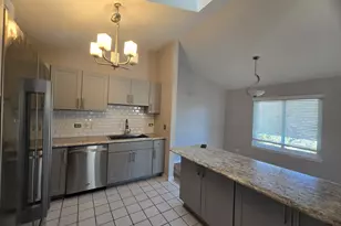 2649 S Embers Ln, Arlington Heights, IL 60005 - Photo 21