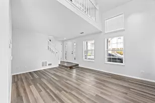 12537 S Central Park Ave, Alsip, IL 60803 - Photo 7