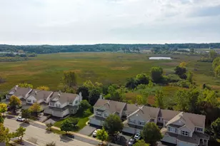 1239 Spaulding Rd, Bartlett, IL 60103 - Photo 5