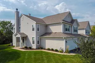 1239 Spaulding Rd, Bartlett, IL 60103 - Photo 3