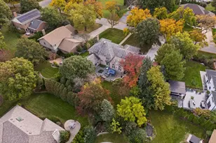 344 Hambletonian Dr, Oak Brook, IL 60523 - Photo 51