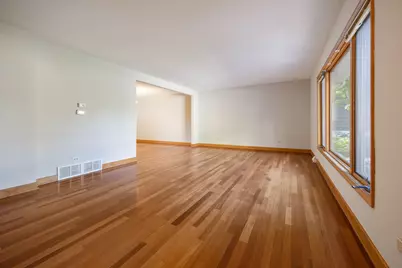 429 Elm Street, Frankfort, IL 60423 - Photo 5