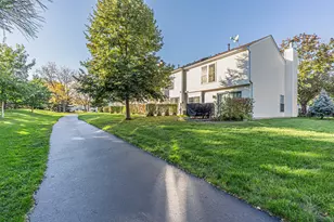 119 E Shag Bark Ln, Streamwood, IL 60107 - Photo 27