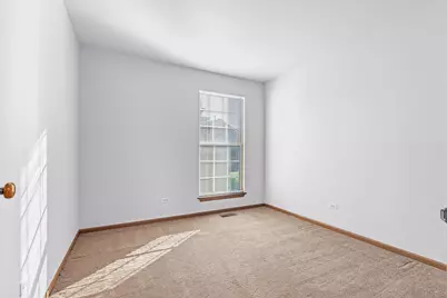 119 E Shag Bark Lane #B, Streamwood, IL 60107 - Photo 25