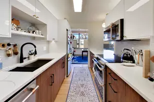 360 W Wellington Ave, Chicago, IL 60657 - Photo 11