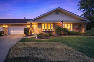 17108 Kamp Ct, Tinley Park, IL 60487 - Photo 1