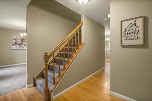 5481 Parkside Ct, Gurnee, IL 60031 - Photo 3