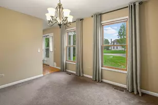 5481 Parkside Ct, Gurnee, IL 60031 - Photo 17