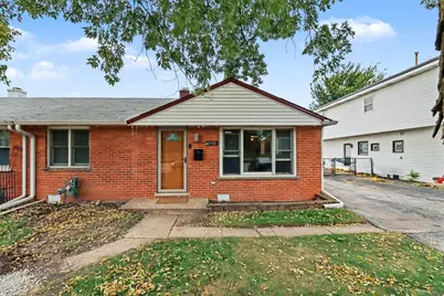 8930 S Crawford Avenue, Hometown, IL 60456 - Photo 17