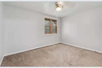 8930 S Crawford Avenue, Hometown, IL 60456 - Photo 13