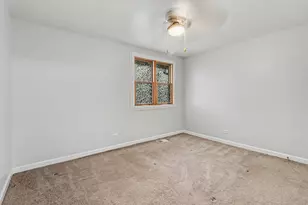 8930 S Crawford Ave, Hometown, IL 60456 - Photo 13
