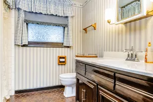 8047 S Oketo Ave, Bridgeview, IL 60455 - Photo 7