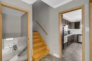 1400 E Lynn Ct, Homewood, IL 60430 - Photo 11