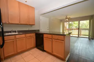 5880 Forest View Rd, Lisle, IL 60532 - Photo 5