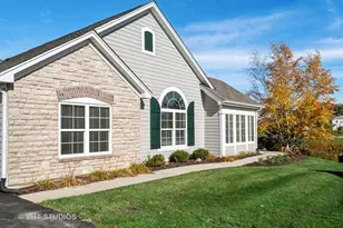 625 Schumann St, Woodstock, IL 60098 - Photo 17