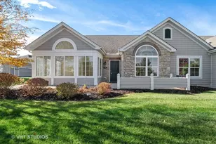 625 Schumann St, Woodstock, IL 60098 - Photo 1