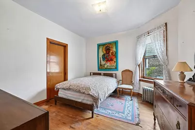 3327 N Hamlin Avenue, Chicago, IL 60618 - Photo 11