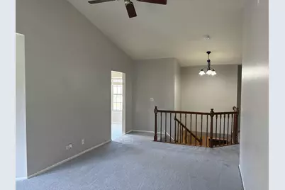 238 Green Knoll Lane #238, Streamwood, IL 60107 - Photo 5