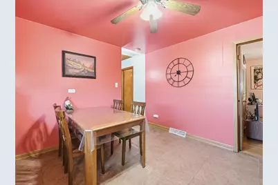 8440 S 77th Avenue, Bridgeview, IL 60455 - Photo 7