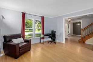113 N Oak St, Elmhurst, IL 60126 - Photo 5