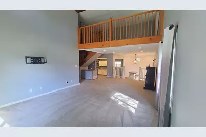 327 S Jefferson Avenue, Amboy, IL 61310 - Photo 11