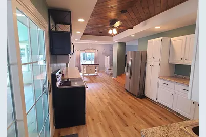 327 S Jefferson Avenue, Amboy, IL 61310 - Photo 5