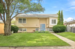 2714 Gilead Ave, Zion, IL 60099 - Photo 1