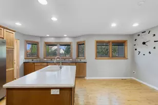 697 Fox Hollow, Dekalb, IL 60115 - Photo 17
