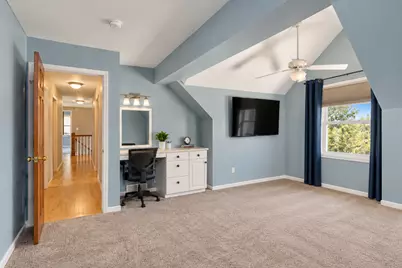697 Fox Hollow, Dekalb, IL 60115 - Photo 37