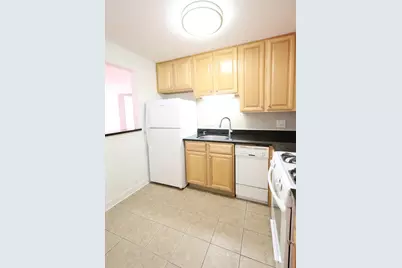 677 S River Road #2A, Des Plaines, IL 60016 - Photo 5