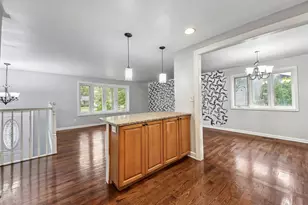 1410 Princeton Ln, Schaumburg, IL 60193 - Photo 7
