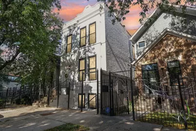 2322 W Montana Street, Chicago, IL 60647 - Photo 1