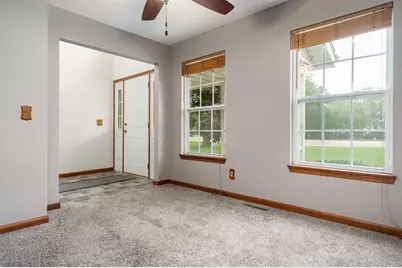 1059 E Main Street, Rockton, IL 61072 - Photo 23
