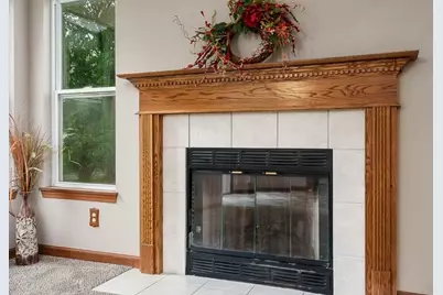1059 E Main Street, Rockton, IL 61072 - Photo 13