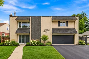 129 W Quincy St, Westmont, IL 60559 - Photo 1