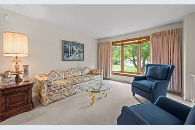 767 Leslie Lane, Glendale Heights, IL 60139 - Photo 7