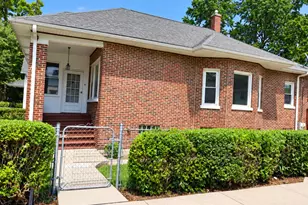 1000 Vine St, Joliet, IL 60435 - Photo 3