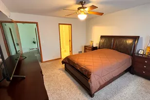 296 Whitfield Dr, Sugar Grove, IL 60554 - Photo 17