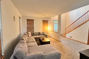 296 Whitfield Dr, Sugar Grove, IL 60554 - Photo 7