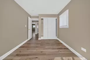 17089 Crane Ave, Hazel Crest, IL 60429 - Photo 9