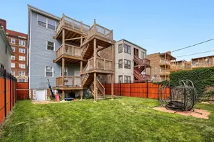 1957 E 72nd St, Chicago, IL 60649 - Photo 17