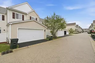 543 Topeka Dr, Grayslake, IL 60030 - Photo 35