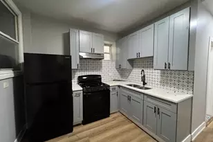 6804 S Champlain Ave, Chicago, IL 60637 - Photo 3
